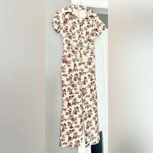 Skies Are Blue Floral floral jumpsuit in Cream